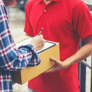 Optimize Your E-commerce Supply Chain with Go People’s Same-Day Delivery Services